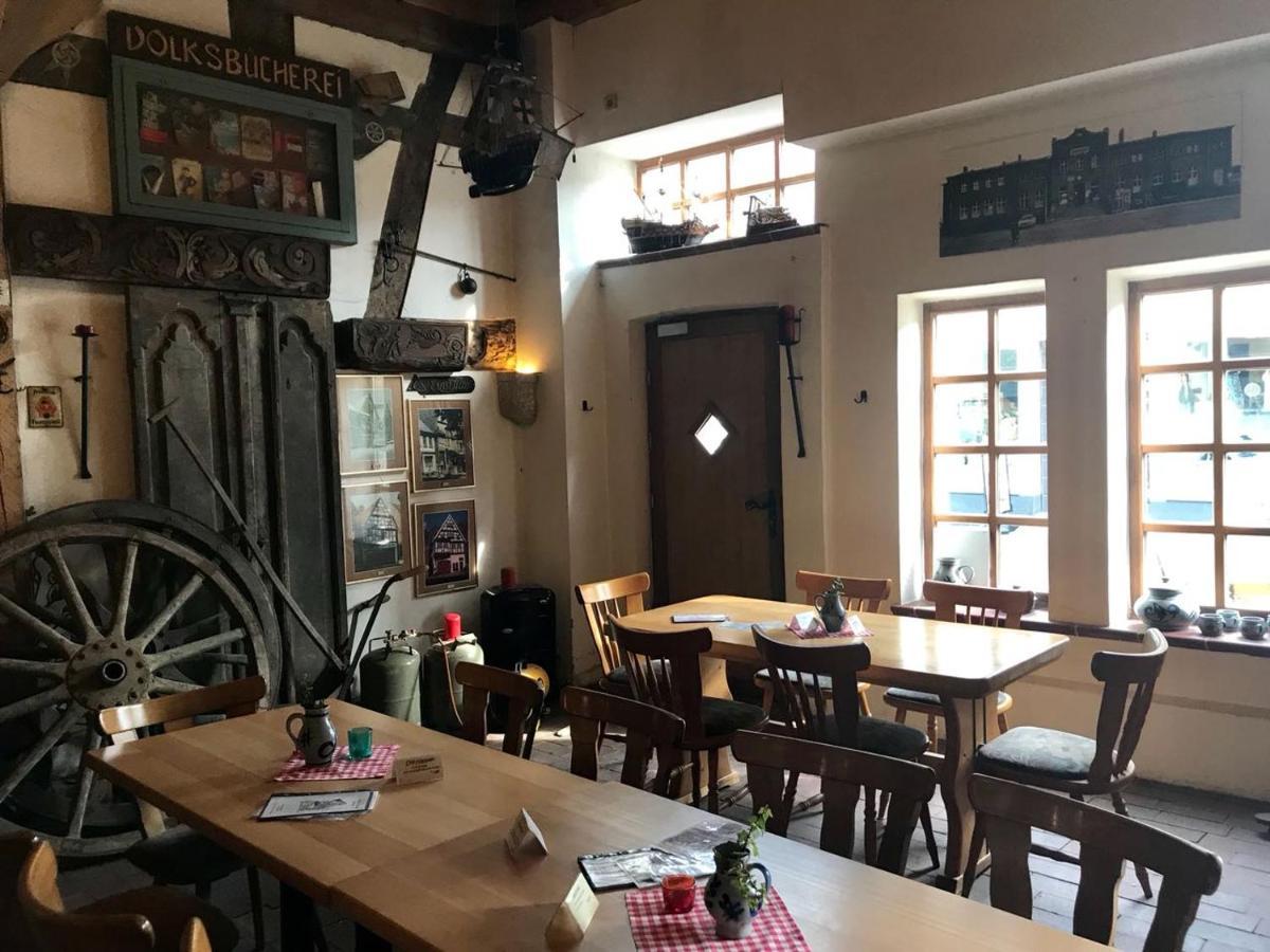 Hotel-Pension Markt-Scheune Anno 1652 弗洛托 外观 照片